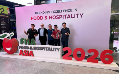 We are in Singapore!